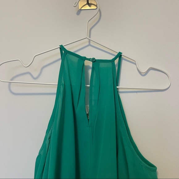 Green Blouse - Picture 4 of 4